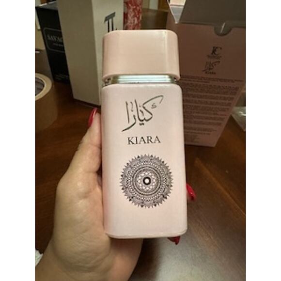 KIARA - Picture 2 of 3